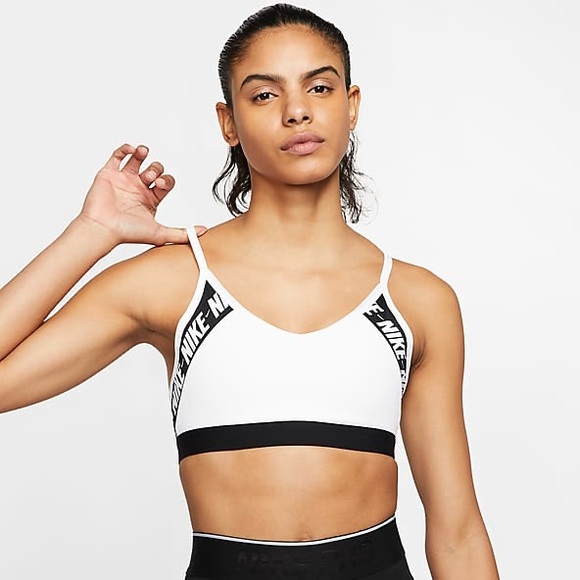 Nike Women's Indy Logo Low Padded Sports Bra - Picture 6 of 8
